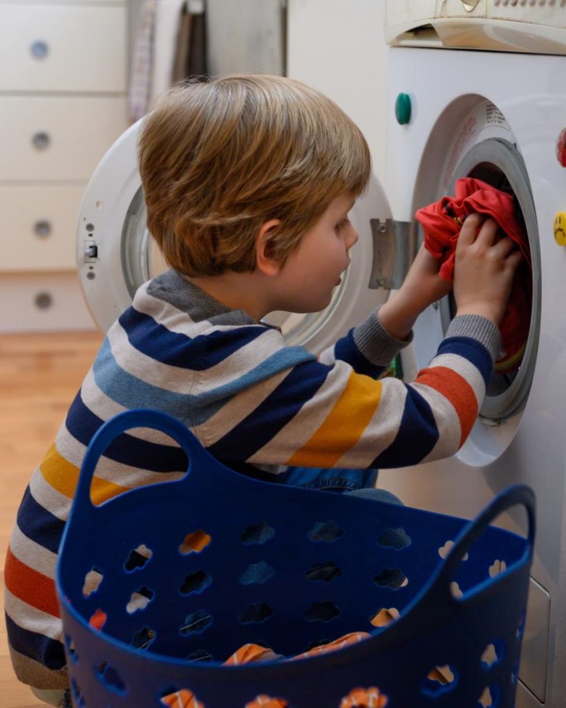 Le bras d'un enfant arraché par une machine à laver